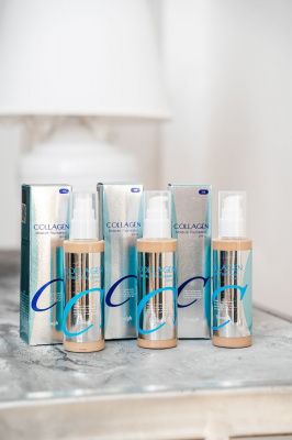 Enough Collagen Moisture Foundation SPF15 make up desk