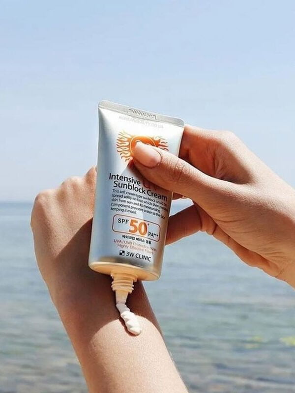 3W CLINIC Intensive UV Sunblock Cream